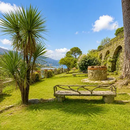 The Valley - In With Garden Appartement