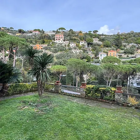The Valley - In With Garden